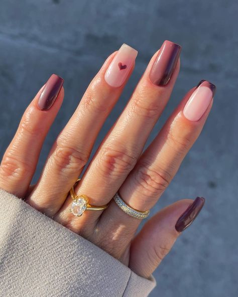 Autumnal Biab Nails, Biab Nail Design Autumn, Autumn Biab, Autumn Nails Simple, Nails Autumn 2022, Valentine's Day Nail Design, Biab Nails, Multicolored Nails, Unghie Sfumate