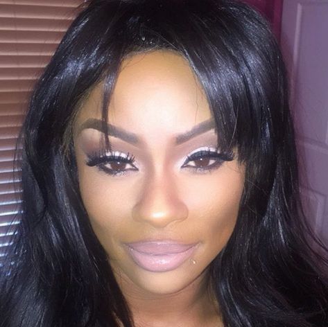 Tokyo Toni, 2000s Makeup Looks, Bombshell Makeup, Black Hair Magazine, 2015 Makeup, 2010s Aesthetic, Celebrity Selfies, Makeup For Black Skin, Barbie Makeup