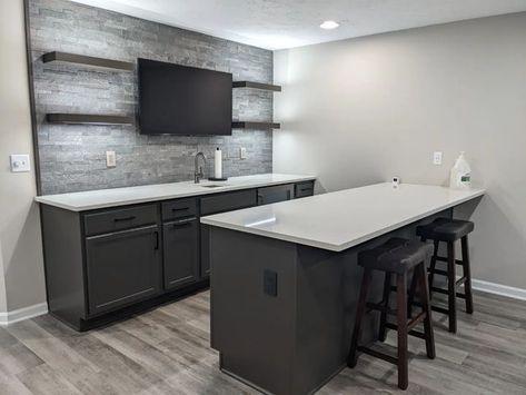 Bronze Backsplash, Basement Bar Cabinets, Basement Bar Remodel, Small Basement Bar Ideas, Basement Bar Area, Wet Bar Basement, Remodeling Basement, Basement Wet Bar, Basement Bars