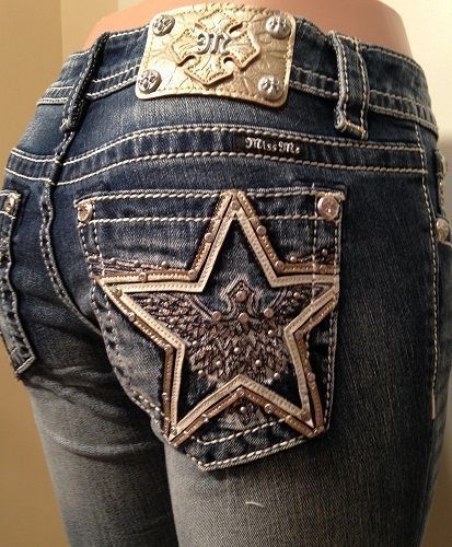 Star Miss Me Jeans, Y2k Miss Me Jeans Outfit, Rise Gold, Flared Miss Me Jeans, Y2k Miss Me Jeans, Mid Size Outfits, Miss Me Jeans Size 9, Bling Jeans, Buckle Jeans