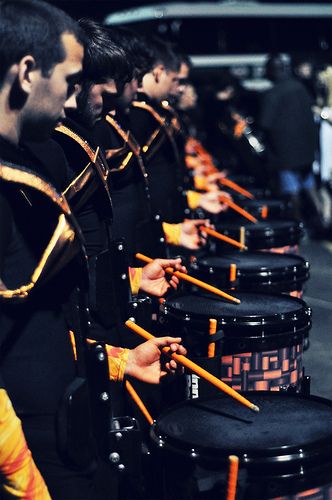 Rhythm X snare line for their 2010 show "Inspired" Marching Snare Drum, Marching Snare, Marching Band Memes, Percussion Music, Band Problems, Drum Corps International, Santa Monica Blvd, Drum Music, Band Nerd