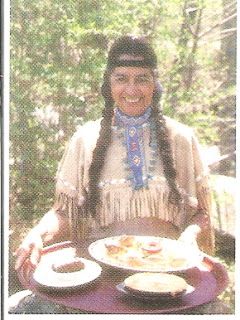 Native American Recipes: Native American Christmas Recipes Decolonized Recipes, Choctaw Recipes, Cherokee Food, Native Recipes, Native American Recipes, Native American Christmas, Native American Food, American Foods, Native Foods