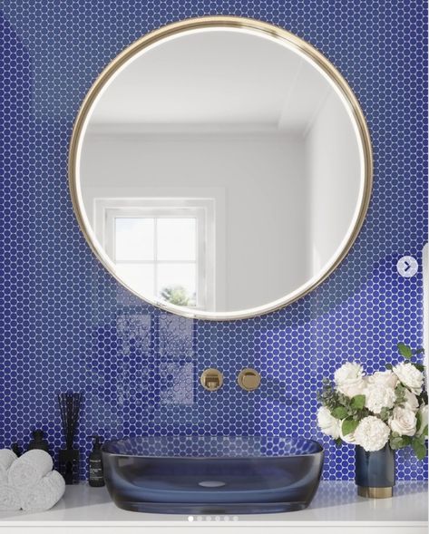 25 Gorgeous Penny Tile Ideas For A Retro Vibe Penny Tile Ideas, White Penny Tile Bathroom, Penny Tile Patterns, Penny Tile Bathroom Floor, Penny Tiles Bathroom, Penny Tile Floors, Vintage Inspired Bathroom, Blue Vanity, Penny Round Tiles