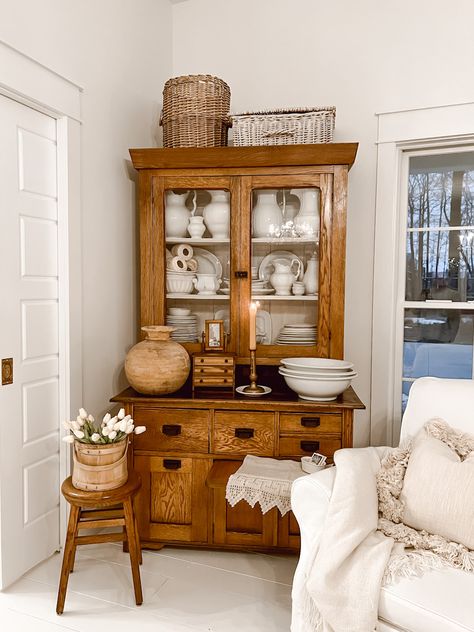 China Cabinet In Living Room Ideas, Old Fashion Living Room, Vintage Hutch Decor, China Cabinet Living Room, China Cabinet In Living Room, Cottage China Cabinet, Living Room Hutch Decorating Ideas, Corner Hutch Decor, Hutch In Living Room