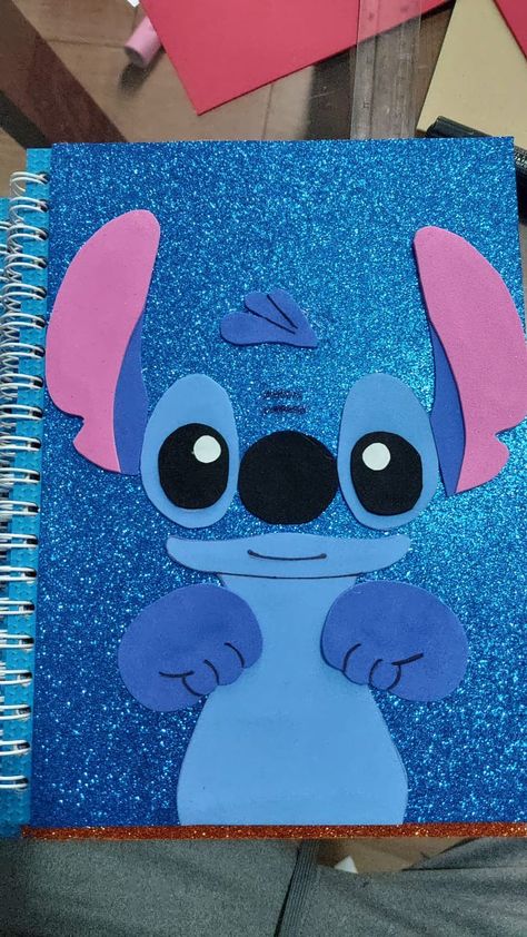 Lilo And Stitch Diy Crafts, Stitch Crafts, Lilo Und Stitch, Stitch Diy, Stitch Drawing, Lilo Et Stitch, Diy School Supplies, Kids Notebook, Stitch And Angel