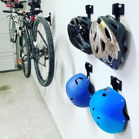 Bike Helmet Storage Ideas, Helmet Storage Garage, Helmet Storage Ideas At Home, Bicycle Helmet Storage, Helmet Organization Ideas, Garage Organization Bikes, Motorcycle Helmet Storage, Bike Helmet Storage, Kids Bike Storage