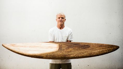 65-Year-Old Surf Legend Creates the World’s Most Sustainable Surfboard Out of Agave Surfboard Making, Surfer Clothes, Truly Organic, Surf Style Clothes, Swimming Party Ideas, Wood Surfboard, Wooden Surfboard, Surf Boards, Surfboard Art