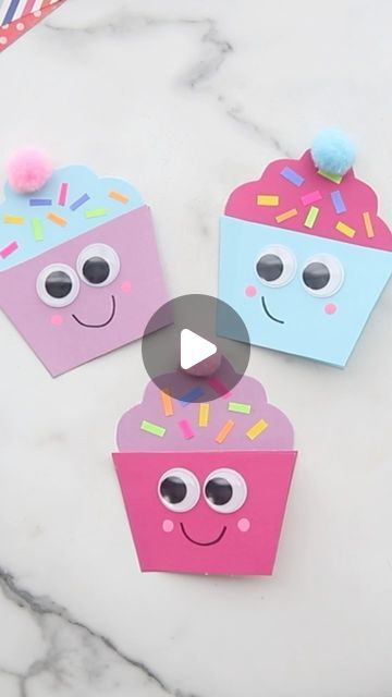 Paper Cupcakes Diy, Birthday Card For Preschoolers, Cupcake Cards Ideas, Kids Craft Birthday Cards, Kids Birthday Craft Ideas, Crafts For Kids 5-6, Cupcake Art For Kids, Summer Cards For Kids, Happy Birthday Crafts For Kids