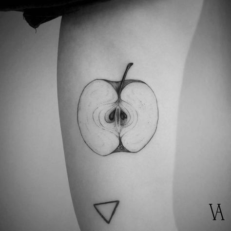 Half Apple Tattoo, Apple Tattoo Ideas, Veggie Tattoo, Tattoo Apple, Apple Tattoos, Half Apple, Apple Tattoo, Inner Arm Tattoos, Family Tattoos