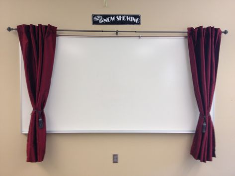 Curtains around a whiteboard. Perfect for a Drama classroom!!! Elementary Drama Classroom, Drama Classroom Aesthetic, Drama Teacher Classroom, Drama Room Ideas School, Performing Arts Classroom, Elementary Theatre Classroom, Shakespeare Classroom Decor, Drama Classroom Ideas, High School Drama Classroom