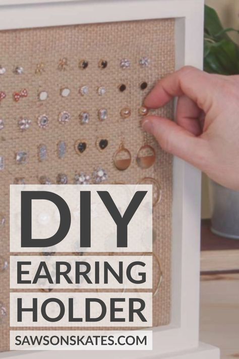 Homemade Earring Holders, Earring Display Diy, Earing Organizer, Diy Jewelry Stand, Stud Earring Organizer, Stud Earring Storage, Ring Holder Diy, Diy Earring Holder, Stud Earrings Holder