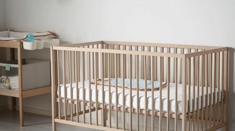 Ikea Sniglar Crib Review - LeafScore Sniglar Crib, Ikea Sniglar Crib, Ikea Sundvik, Ikea Crib, Organic Cotton Bedding, Adjustable Mattress, Mattress Support, Full Size Bed, Wooden Slats