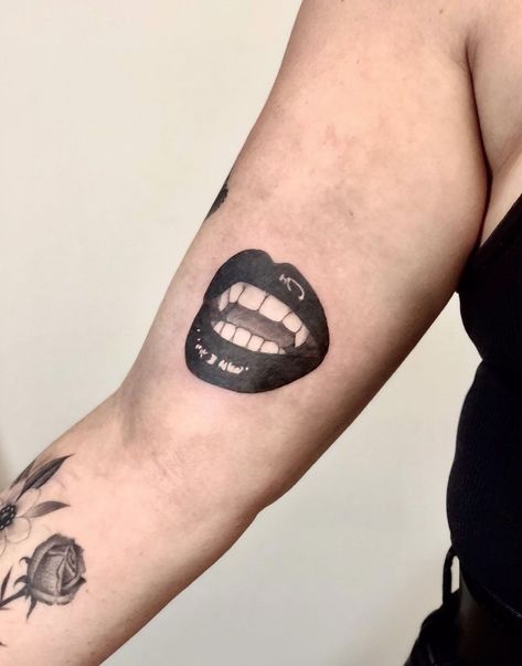 Tattoo by Kristine Vodon Vampire Mouth Tattoo, Fang Tattoo, Fangs Tattoo, Vampire Mouth, Mouth Tattoo, Vampire Tattoo, Tooth Tattoo, Characters From Movies, Elements Tattoo