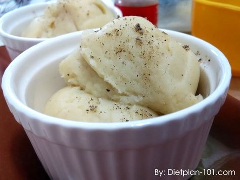 2-Steps Easy Mashed Potato Recipe using Instant Potato Flakes - Dietplan-101 Recipes Using Potato Flakes, Instant Mashed Potatoes Recipes, Mashed Potato Flakes, Mashed Potatoes Recipe Easy, Mashed Potato Recipe, Flake Recipes, Gluten Free Milk, Making Baby Food, Easy Mashed Potatoes