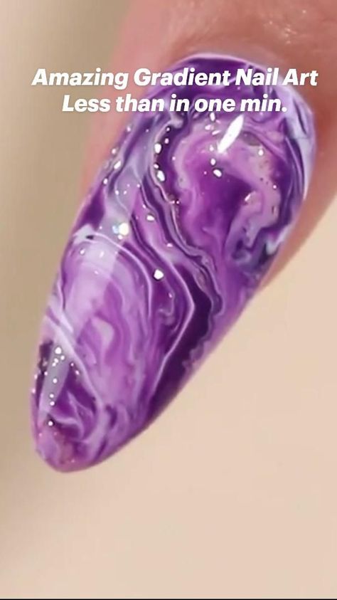 Amazing Gradient Nail Art Less than in one min. | Nail art, Nail designs, Gel nails Nail Art Gel Nails, Art Gel Nails, Gradient Nail Art, Diy Acrylic Nails, Nail Art Gel, Beauty Nails Design, Homecoming Nails Acrylic, Nail Art Designs Diy, Nail Art Designs Videos