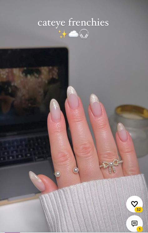 Easy Nails Designs, Feminine Nails, Boring Nails, Pro Nails, Engagement Nails, Hippie Nails, Cute Christmas Nails, Nail Services, Pearl Nails