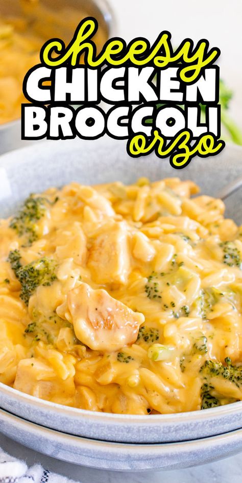 Cheesy orzo with chicken and broccoli Chicken Broccoli Orzo, Broccoli Orzo, Healthy Dinner Casseroles, Cheesy Orzo, Orzo Pasta Recipes, Orzo Dishes, Cheese Pasta Recipes, New Chicken Recipes, Cheesy Chicken Broccoli