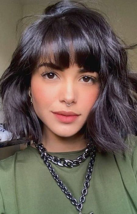 70 Curtain Bangs That Are Trending in 2023 - The Trend Spottere Shoulder Length Hair With Bangs, Medium Haircuts, Bangs For Round Face, Medium Bob, Bob Haircut With Bangs, Shoulder Length Hair Cuts, Medium Hairstyles, Haircuts Straight Hair, Short Hair With Bangs