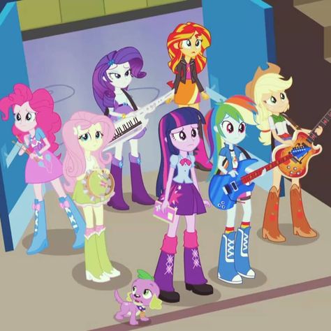 Battle Of The Bands, Iconic Movie Characters, Mane 6, Mlp Equestria, Rock Aesthetic, Rainbow Rocks, Equestrian Girls, Equestria Girl, Girl Movies