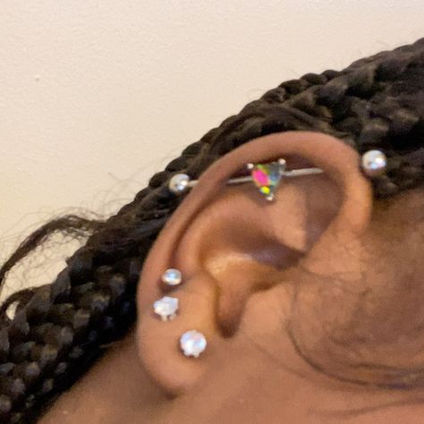 Thermal Piercing, Cute Percinings, Percinings Ideas, Piercings Aesthetic, Pretty Piercings, Different Ear Piercings, Piercing Inspo, Cool Ear Piercings, Pretty Ear Piercings