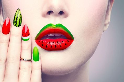 Watermelon style Watermelon Makeup, Face Art Makeup, Lip Makeup Tutorial, Glamour Nails, Lip Beauty, Green Makeup, Watermelon Fruit, Unique Makeup, Edgy Makeup