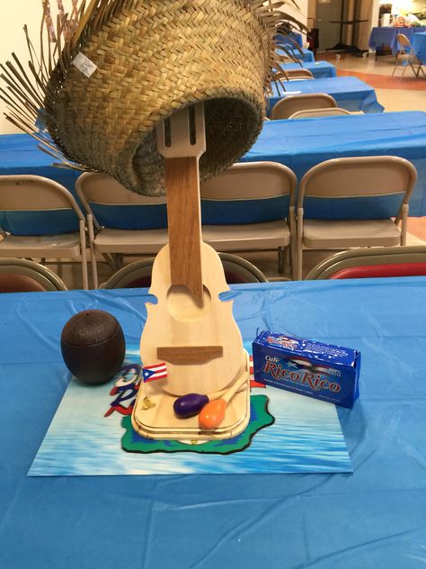 My dad's 70th birthday. Puerto Rican centerpiece. Sweet Sixteen Decorations, Puerto Rican Christmas, Caribbean Party, Wedding In Puerto Rico, Christmas Balloon Decorations, Grown Up Parties, Puerto Rican Pride, Puerto Rican Culture, Birthday Desserts