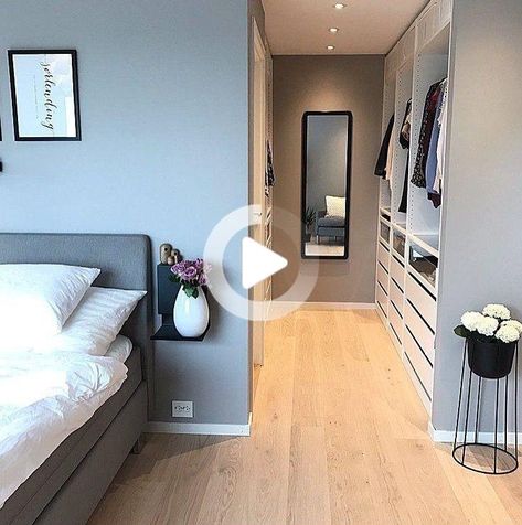 Pinterest: @Claudiagabg #chambreparentale Pinterest: @Claudiagabg #bedroom #inspirations #master #layout Bedroom Inspirations Master Layout, Bedroom Inspirations Master, Closet Layout, Closet Decor, Bedroom Closet Design, Wardrobe Design Bedroom, Dressing Room Design, Bedroom Layouts, Closet Designs