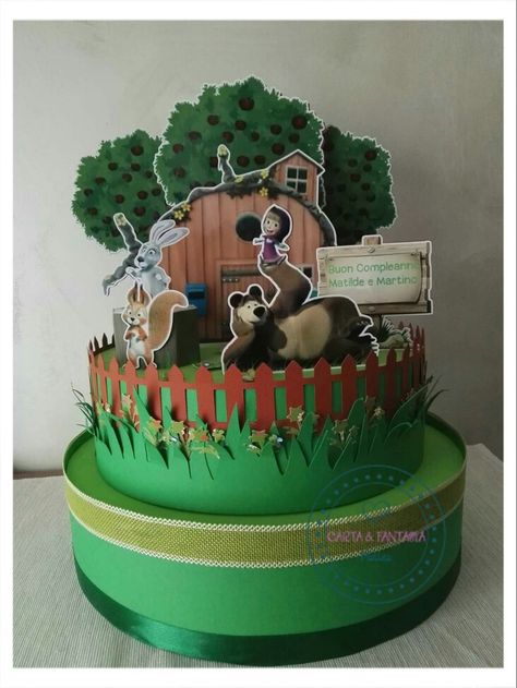 Paper Cake scenografica Masha e Orso Masha E Orso Cake, Masha Cake, Masha And The Bear, Paper Cake, Party Cakes, Birthday Cake, Pasta, Cake, Birthday