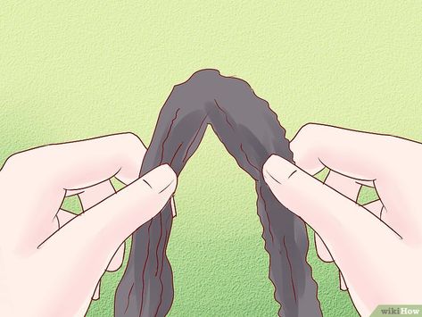 How to Do Marley Twists (with Pictures) - wikiHow How To Do Marley Twists, Mini Marley Twists, Short Marley Twists, Long Marley Twists, Marley Twist Styles, Cake Makeover, Marley Twist Hairstyles, Marley Braids, Marley Twist