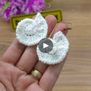 Easy Crochet Sea Shell Earring Tutorial | Easy Crochet Sea Shell Earring Tutorial | By Decor And Knitting | Facebook Crochet Sea Shell, Interesting Ideas, Earring Tutorial, Shell Earrings, How To Crochet, Sea Shell, Easy Crochet, Sea Shells, Shells