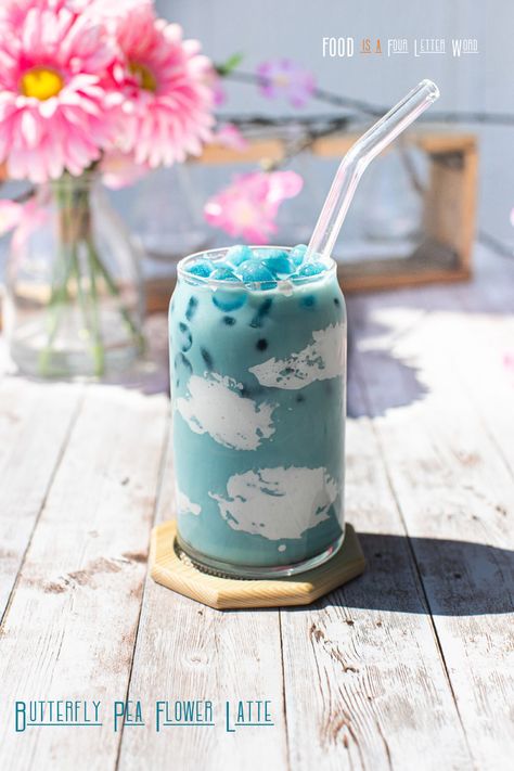 Vietnamese Yogurt, Bubble Tea Homemade, Sheet Cake Recipe, Butterfly Pea Flower Tea, Making Yogurt, Yogurt Recipe, Making Whipped Cream, Flower Ice, Sheet Cake Recipes