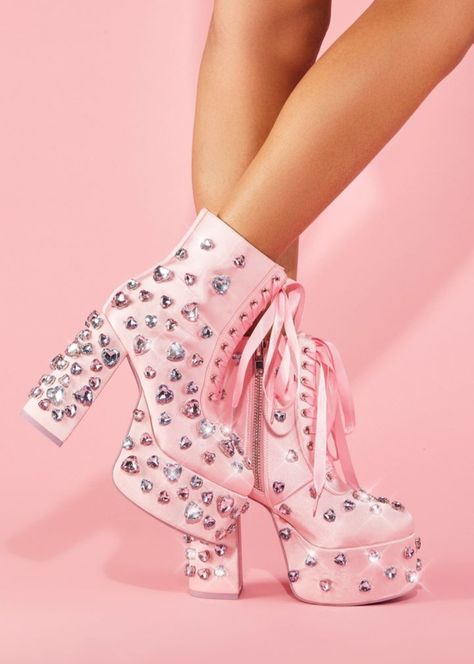 Dolls Kill Heels, Dollskill Shoes, Heart Platforms, New Style Shoes, Dolls Kill Shoes, Streetwear Chic, Cute Shoes Heels, Sassy Outfit, Sugar Thrillz