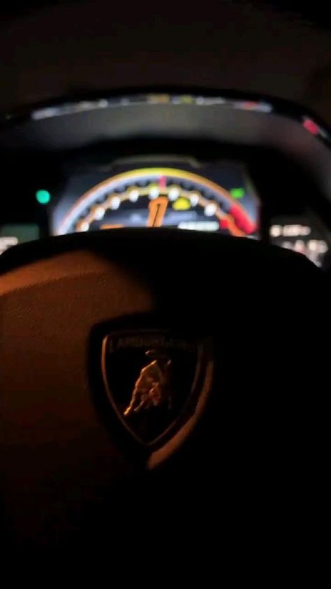 Driving Lamborghini, E92 335i, Lamborghini Interior, Easy Art Lessons, Night Rides Snapchat, Rich Cars, C 63 Amg, Car Sport, Girls Driving