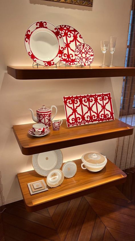 Restaurant Crockery Ideas, Restaurant Crockery, Tableware Store Design, Accent Doors Interior, Dinnerware Display, Hermes Red Tableware Completer, Hermes Red Tableware Serving Bowl, Hermes Home, Crockery Design