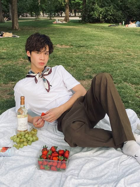 Mens Picnic Outfit Summer, Picnic Aesthetic Outfit Men, Soft Boy Aesthetic Outfits Men, Picnic Outfit Men, Clean Boy Aesthetic Outfits, Bandana Outfit Men, Soft Boy Aesthetic Outfits, Boy Code, Picnic Outfit Summer