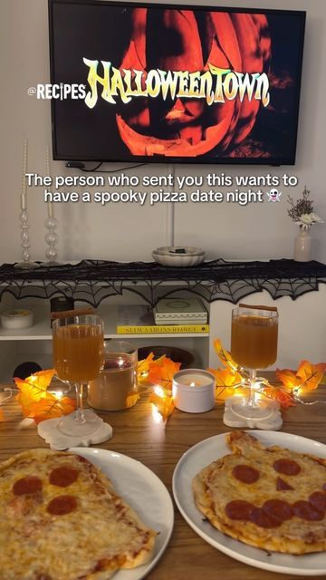 Recipes on Instagram: "Get into the Halloween spirit 👻 Send this to someone you want to have a spooky pizza date night with.  #spookypizzadatenight #pizza #datenight #halloween #fall #halloweendatenight #spooky" Spooky Pizza, Pizza Date Night, Pizza Date, Easy Meals For College Students, Halloween Food Ideas, Food Hub, Fresh Recipes, Good Eat, Halloween Food