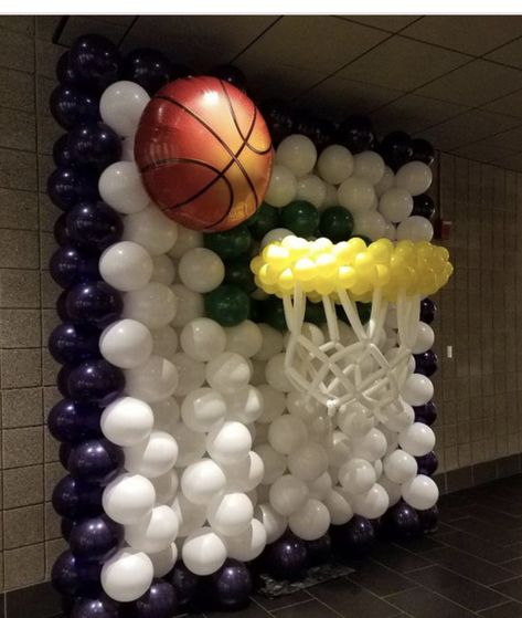 Basketball Balloon Columns, Sports Balloons, Basketball Balloons, Basketball Themed Birthday Party, Basketball Baby Shower, Sports Baby Shower Theme, Basketball Theme Party, Snack Station, Sports Banquet