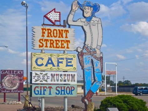 If you've ever visited Ogallala, you've seen this iconic cowboy welcoming you. Ogallala Nebraska, Curio Shop, Western Town, Travel Oklahoma, Museum Gift, Indian Artifacts, Tourist Trap, Trading Post, Road Trip Fun