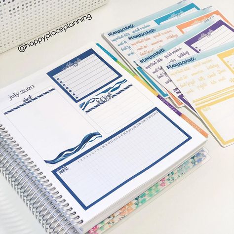 𝙹𝚎𝚗𝚗𝚒𝚏𝚎𝚛 𝙲𝚛𝚘𝚠𝚍𝚎𝚛 on Instagram: “I’ve had some questions about @planner_kate ‘s monthly dashboard stickers and if they still fit the dashboard on the 2020-2021 EC planner.…” Erin Condren Monthly Dashboard Ideas, Monthly Dashboard Ideas, Planner Dashboard Ideas, Monthly Dashboard, Bujo Scrapbook, Planner Layout Ideas, Planners Ideas, Planner Dashboard, Erin Condren Planner