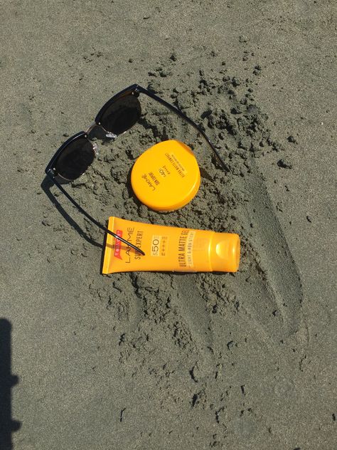 #beach #sunglasses #sunscreen #lakme #beachphotography #beachlife #tanning #avoid #philippines #pinteresttips #beachessentials #compact #spf Beach Sunscreen, Beach Sunglasses, Products Makeup, Oahu, Tanning, Product Photography, Summer Beach, Goggles, Sunscreen