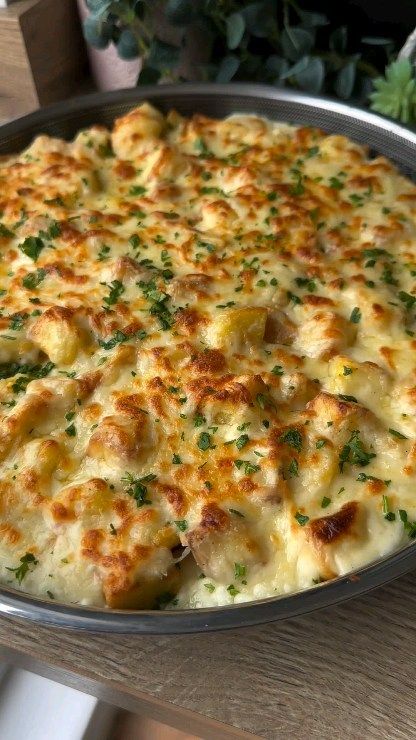 Instagram Future Inspiration, Potato Bake, Tastemade Recipes, Tasty Recipes Videos, Quick Recipes Snacks, Healthy Sweets Recipes, Delicious Snacks Recipes, Food Recepie, Food Videos Cooking