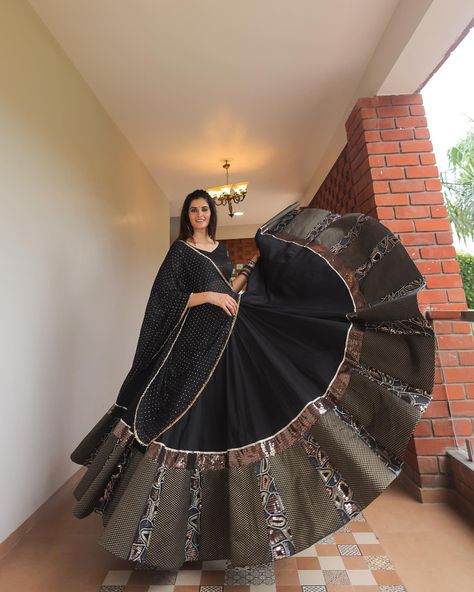 A black beauty that is truly a match if black is your favourite colour 🖤 @rups_boutique #garba #navratrispecial #gujrati #dandiya #usa #india #chaniyacholicollection #desi Patola Lehenga, Navratri Ideas, Eye Sight, Front Hair, Navratri Special, Traditional Indian Outfits, Front Hair Styles, Special Clothes, Party Wear Indian Dresses