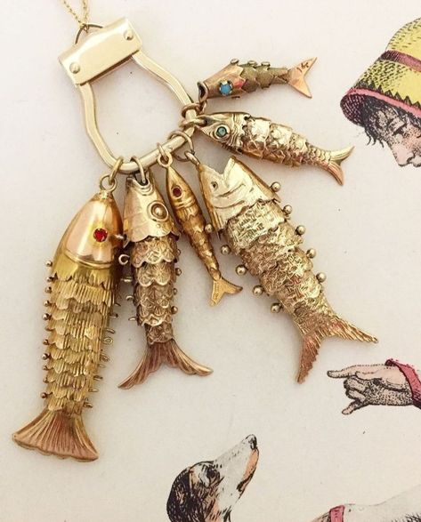 Fish Accessories, Fish Keychain, Arm Candies, Rings Jewelry Simple, Articulated Fish, Italian Gold Jewelry, Ring Indian, Jewelry Chunky, Catch Of The Day