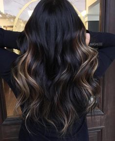 18 Balayage Hair Pictures You Should Show Your Stylist Next Time You Want A Change Lighter Brown Hair Color, Lighter Brown Hair, Hair Color Ideas For Dark Hair, Color Ideas For Dark Hair, Ideas For Dark Hair, Balayage Blond, Black Hair Balayage, Dark Brunette Hair, Hair Color Unique