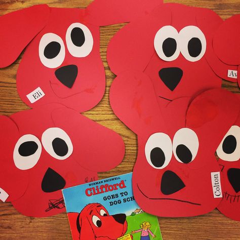 Clifford craft Clifford The Big Red Dog Crafts Preschool, Clifford Bulletin Board Ideas, Clifford The Big Red Dog Activities Preschool, Clifford Preschool Activities, Clifford Crafts Preschool, Clifford The Big Red Dog Crafts, Clifford Craft, Storybook Crafts, Clifford The Big Red Dog