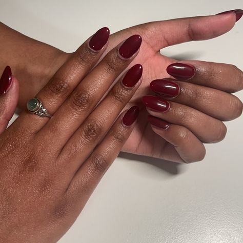 burgundy gel x set for bestie 🥀❤️ details: short almond - - - #gelnails #pressonnails #pressonsforsale #gelxnails #gelx #nailstagram #custompressonnails #nails #nailsofinstagram #nailsnailsnails #apresgelx #smallbusiness #nailart #nailartist #nailaddict #nails💅#pressonnailset #explore #explorepage #explorepage✨#fallnails🍁🍂 #fallnails #birthdaynails #backtoschoolnails #mississauganails #hamiltonnails #bramptonnails #bramptonnailtech #torontonails #pressedxpainted Burgundy Biab Nails, For Bestie, Gel X Set, Hamilton Nails, Red Wine Nails, Nails Almond Short, Nails On Black Skin, Biab Nails, Wine Nails