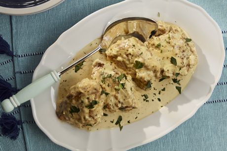 Miss Brown House Seasoning, Carolina Smothered Chicken, House Seasoning Recipe, Delicious Miss Brown, Kardea Brown, Smothered Chicken Recipes, Creamy Mustard Sauce, Brown Recipe, Smothered Chicken