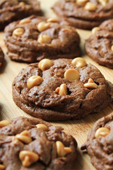 Peanut Butter Chip Chocolate Cookies | "I've been looking for a good chocolate cookie base recipe and finally found it with this! " #cookies #cookierecipes #bakingrecipes #dessertrecipes #cookieideas Peanut Butter Chip Cookies, Easy Peanut Butter Cookies, Chocolate Cookie Dough, Chocolate Cookie Recipes, Drop Cookies, Peanut Butter Chips, Chocolate Peanuts, Peanut Butter Cookies, Vegetarian Chocolate