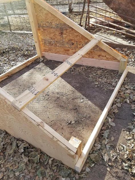 How To Build an Inexpensive Pig Shelter | The Ealy Homestead Pig Hut Ideas, Pig Shelter Plans, Building A Pig Pen, Pig Pen Ideas Diy How To Build, Pig Shelter Diy, Pig Hut, Pig Pens, Pig Shelter, Pig Feeder