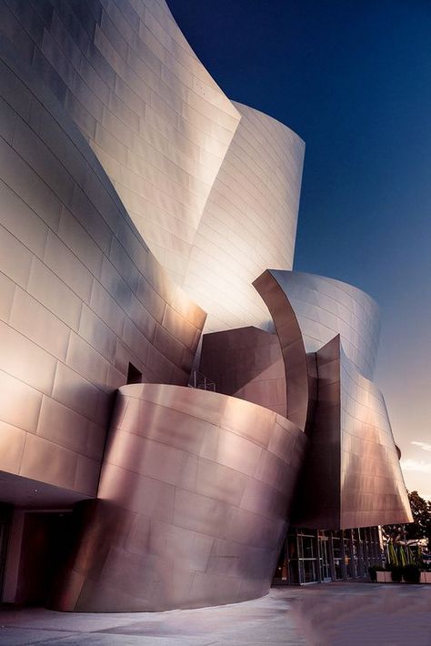 Deconstructivism Architecture, Frank Gehry Architecture, Gehry Architecture, Deconstructivism, Walt Disney Concert Hall, Frank Gehry, Famous Architects, Unique Architecture, Zaha Hadid